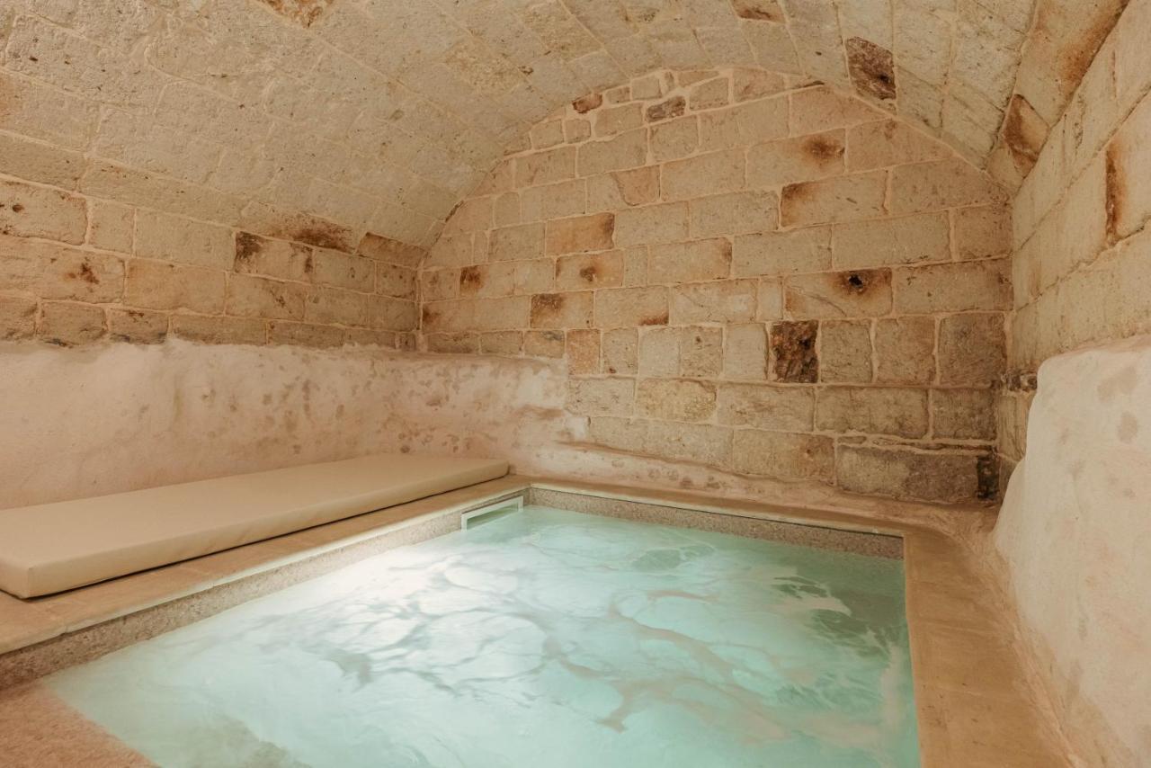 Exclusive - Suite Spa Con Idromassaggio Jacuzzi 法萨诺 外观 照片